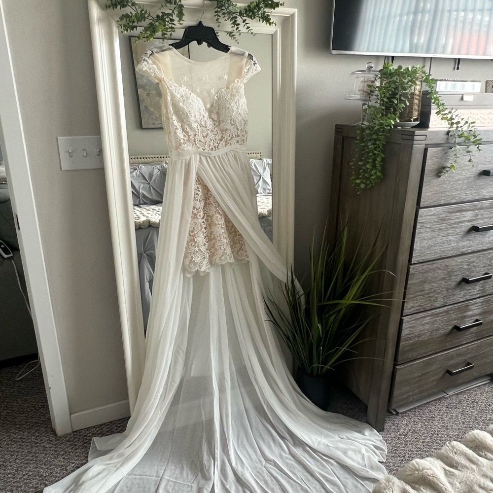 NEW!!!  custom made off white sheer lace hi-lo gown with mini dress SZ XS